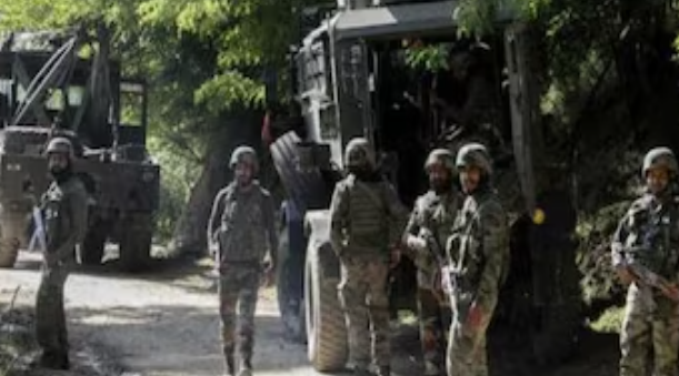 Read more about the article ਜੰਮੂ-ਕਸ਼ਮੀਰ ‘ਚ ਹੋਇਆ ‘3 ਸਾਲਾਂ ਦਾ ਸਭ ਤੋਂ ਵੱਡਾ ਅੱਤਵਾਦੀ ਹਮਲਾ’