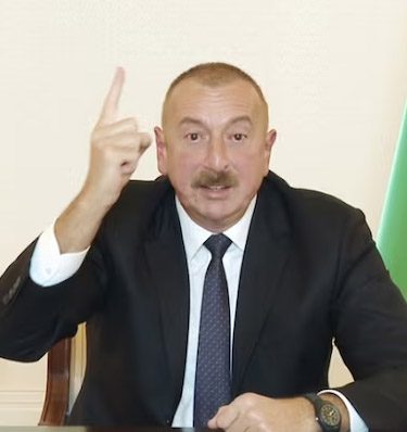 Read more about the article देश आग में घी डालने का काम कर रहे हैं थियार सप्लाई करने वाले