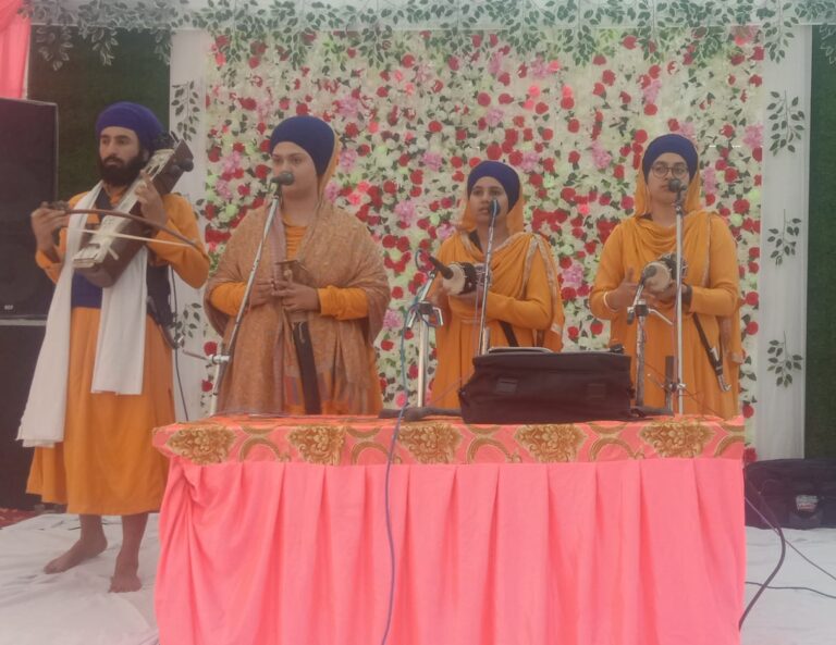 Read more about the article ਆਲਮਪੁਰ ਵਿਖੇ ਪ੍ਰਕਾਸ਼ ਪੂਰਬ ਸਬੰਧ ਵਿੱਚ ਦੋ ਦਿਨਾਂ ਧਾਰਮਿਕ ਸਮਾਗਮ ਕਰਵਾਇਆ