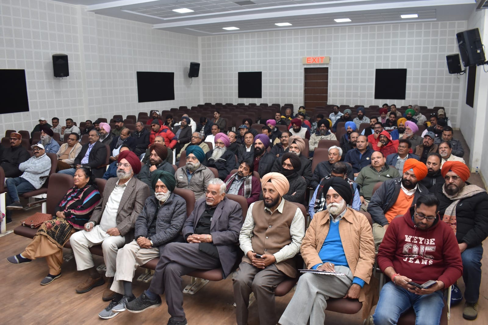 Read more about the article ਜਾਬ ਪ੍ਰੈਸ ਕਲੱਬ ਦੇ ਵੱਲੋਂ ਕੀਤੇ ਖਰਚ ਅਤੇ ਕਾਰਗੁਜ਼ਾਰੀ ਰਿਪੋਰਟ ਪੇਸ਼