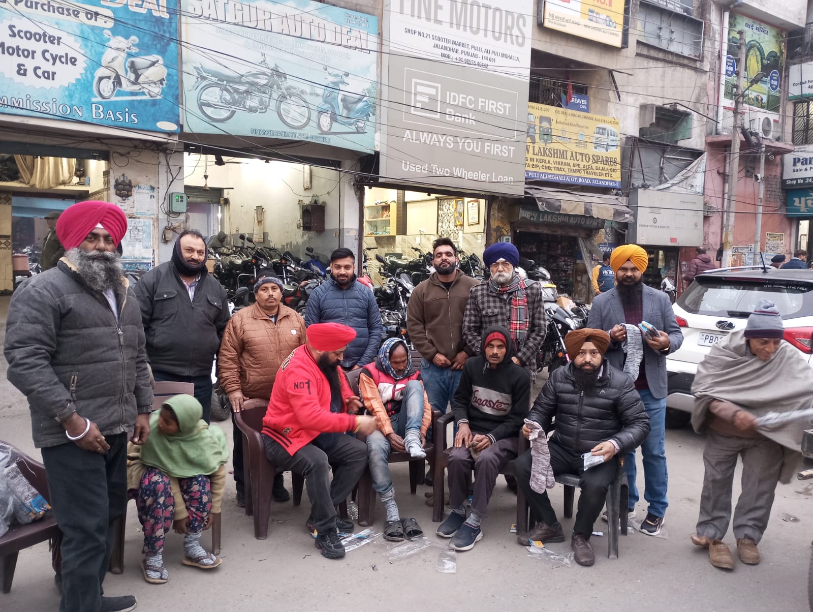 You are currently viewing ਮਹਾਨ ਸ਼ਹੀਦ ਜਥੇਦਾਰ ਗੁਰਦੇਵ ਸਿੰਘ ਕਾਉਂਕੇ ਦਾ ਸ਼ਹੀਦੀ ਦਿਹਾੜਾ ਸਿੱਖ ਤਾਲਮੇਲ ਕਮੇਟੀ ਵੱਲੋਂ ਲੋੜਵੰਦਾਂ ਨੂੰ ਗਰਮ ਕੱਪੜੇ ਵੰਡ ਕੇ ਮਨਾਇਆ ਗਿਆ