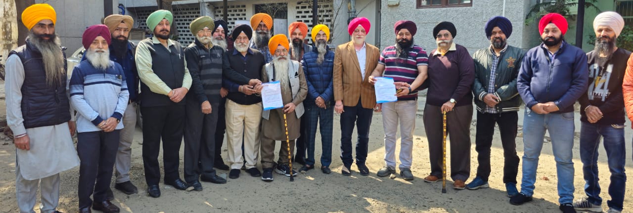 You are currently viewing ਭਾਈ ਅੰਮ੍ਰਿਤਪਾਲ ਸਿੰਘ ਤੇ ਸਾਥੀਆਂ ਨੂੰ ਪੰਜਾਬ ਦੀਆਂ ਜੇਲਾਂ ਵਿੱਚ ਤਬਦੀਲ ਕਰਨ ਲਈ ਦਿੱਤਾ ਮੰਗ ਪੱਤਰ