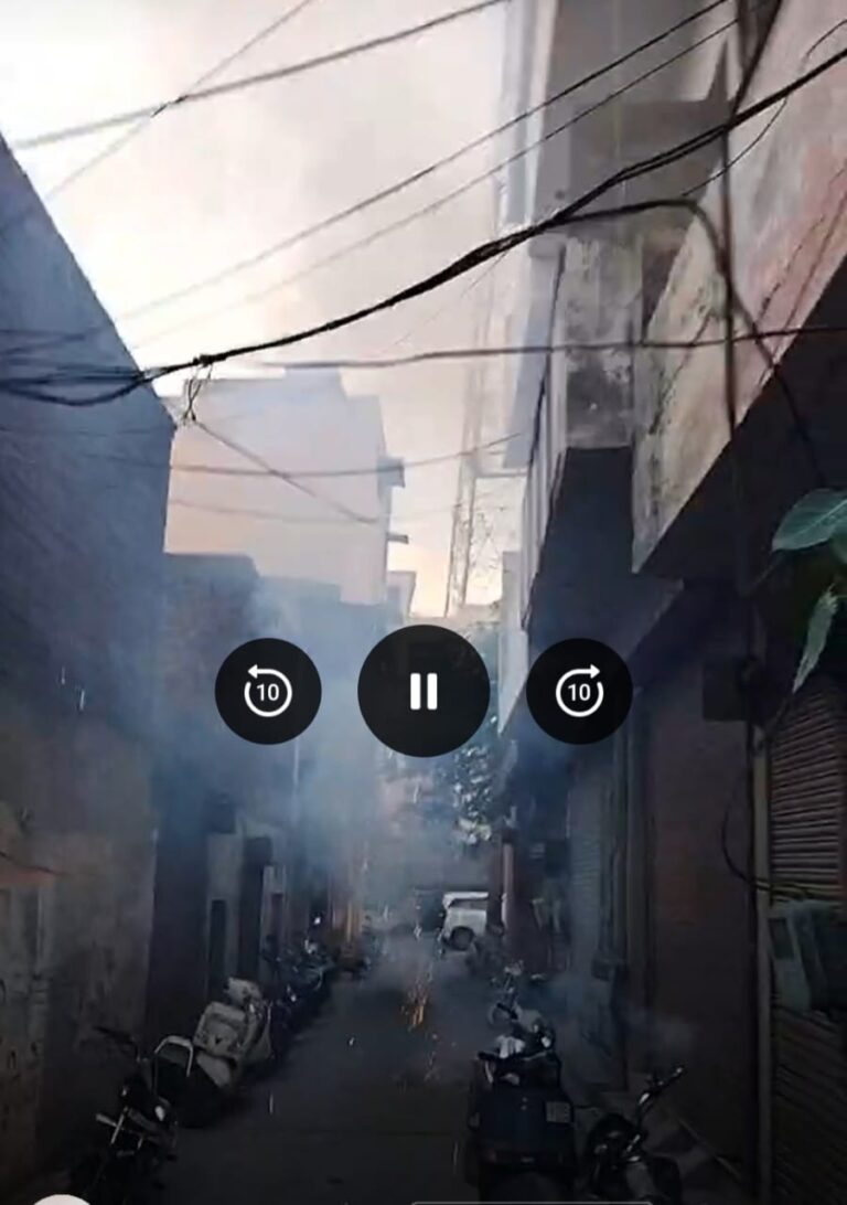 Read more about the article जालंधर बेस्ट में खुशी का माहौल देख, लोगो के जान डाला खतरे में