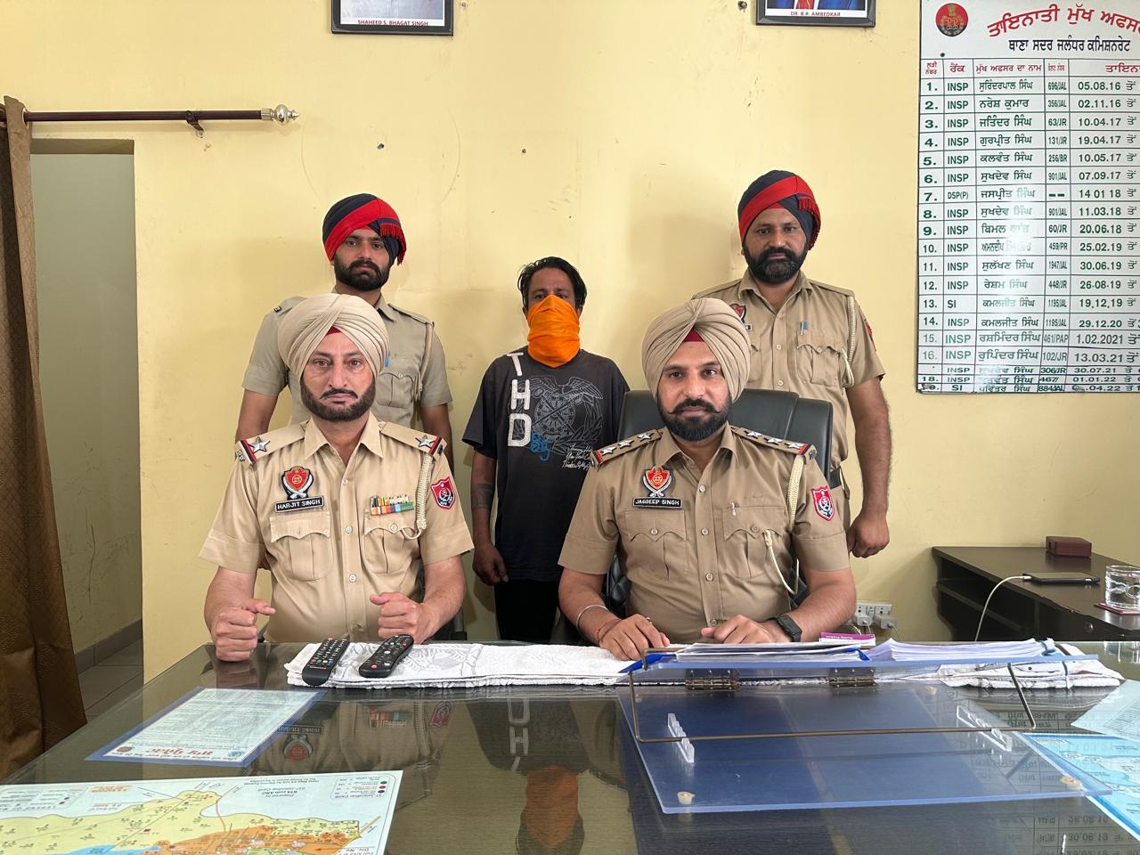 You are currently viewing ਪਿਛਲੇ 48 ਘੰਟਿਆਂ ਵਿੱਚ ਤਿੰਨ ਪੀ.ਓ ਗ੍ਰਿਫ਼ਤਾਰ