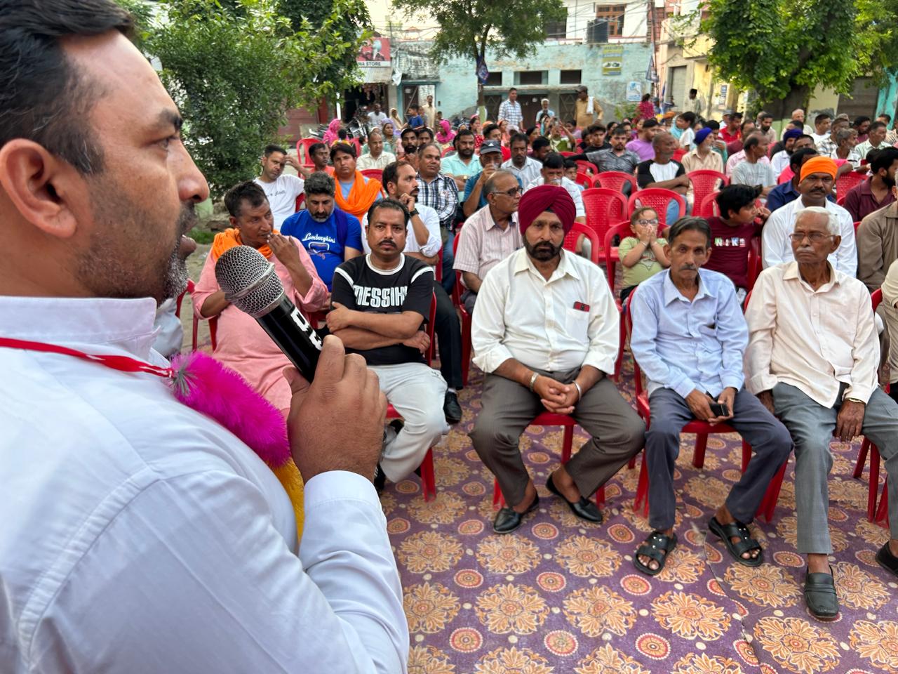 You are currently viewing ਆਪ ਨੇ ਲੋਕਾਂ ਦੇ ਸੰਵਿਧਾਨਕ ਹੱਕ ਖੋਏ : ਐਡਵੋਕੇਟ ਬਲਵਿੰਦਰ