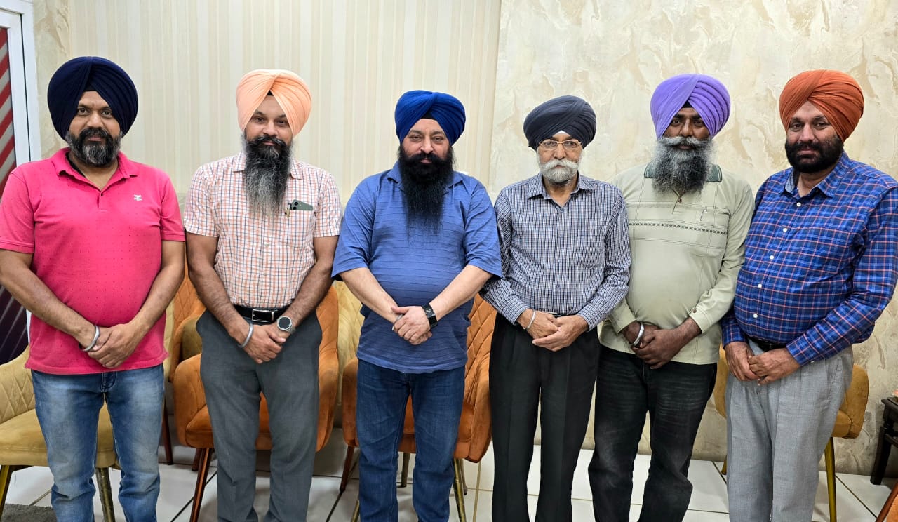 You are currently viewing ਸੁਰਜੀਤ ਪਾਤਰ ਦੇ ਦੇਹਾਂਤ ਨਾਲ ਪੰਜਾਬੀ ਵਿਰਸੇ ਦੇ ਇੱਕ ਯੁੱਗ ਦਾ ਅੰਤ- ਸਿੱਖ ਤਾਲਮੇਲ ਕਮੇਟੀ