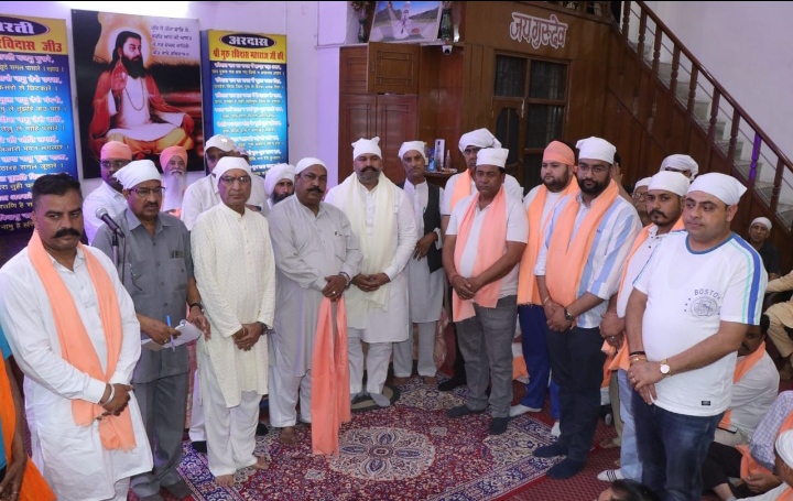 Read more about the article मूर्ति स्थापना जयंती कार्यक्रम में सुशील रिंकु ने सम्मिलित होकर लिया आशीर्वाद