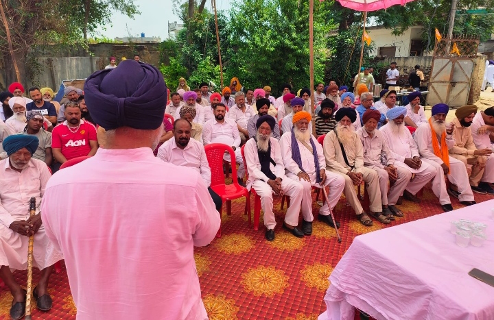 Read more about the article ਪੰਜਾਬ ਅਤੇ ਪੰਥ ਨੂੰ ਬਚਾਉਣ ਲਈ ਖੇਤਰੀ ਪਾਰਟੀ ਨੂੰ ਮਜ਼ਬੂਤ ਕਰੀਏ – ਗੁਰਪ੍ਰਤਾਪ ਸਿੰਘ ਵਡਾਲਾ