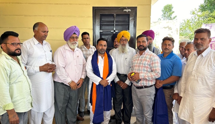 Read more about the article जालंधर वेस्ट में बसपा उम्मीदवार एडवोकेट बलविंदर कुमार के पक्ष में रोड शो