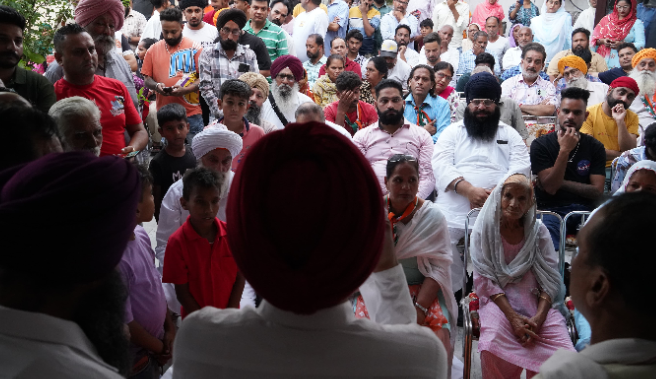 Read more about the article ਜਲੰਧਰ ਵੈਸਟ ਹਲਕੇ ਵਿੱਚ ਚਰਨਜੀਤ ਚੰਨੀ ਦੀਆਂ ਚੋਣ ਮੀਟਿੰਗਾਂ ਵੱਡੀਆਂ ਰੈਲੀਆ ਚ ਬਦਲੀਆਂ