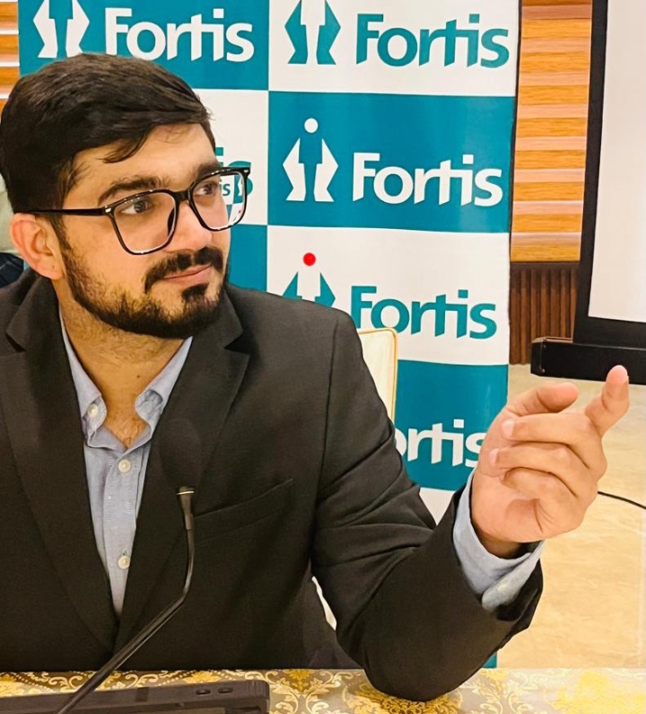 Read more about the article ਫੋਰਟਿਸ ਮੋਹਾਲੀ ਨੇ ਖੇਡਾਂ ਨਾਲ ਸਬੰਧਿਤ ਗਿੱਟੇ ਅਤੇ ਪੈਰਾਂ ਦੀਆਂ ਸੱਟਾਂ ਦੇ ਇਲਾਜ ਵਿੱਚ ਲਿਆ ਕ੍ਰਾਂਤੀ