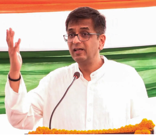 Read more about the article हत्या का मामला सीजेआई डीवाई चंद्रचूड़ के पास