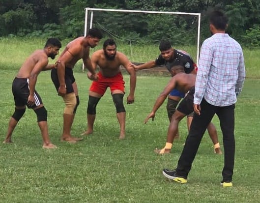 Read more about the article हॉकी अंडर-14 प्रतियोगिता में दोआबा खालसा सीनियर सेकेंडरी स्कूल की टीम जीती