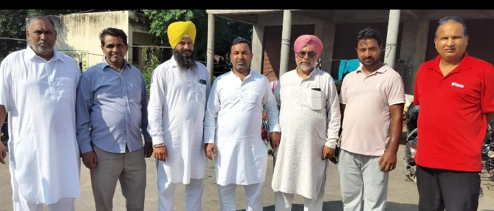 Read more about the article ਲੋਕਾਂ ਦੇ ਮੌਲਿਕ ਅਧਿਕਾਰਾਂ ਦਾ ਘਾਣ ਕਰ ਰਹੀ ਹੈ ਆਪ ਸਰਕਾਰ : ਐਡਵੋਕੇਟ ਬਲਵਿੰਦਰ ਕੁਮਾਰ