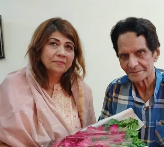 Read more about the article संघीय सरकार कलाकारों के कल्याण के लिए प्रतिबद्ध: फराह दीबा