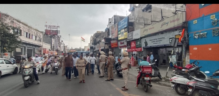 Read more about the article ਐਫਆਈਆਰ ਦਰਜ ਕੀਤੀਆਂ ਗਈਆਂ ਹਨ ਅਤੇ 528 ਨੋਟਿਸ ਜਾਰੀ ਕੀਤੇ ਗਏ ਹਨ