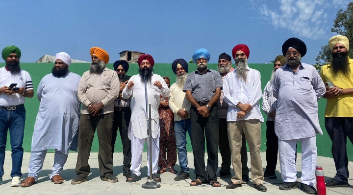 Read more about the article ਮੈਨੇਜਮੈਂਟ ਵੱਲੋਂ ਸਕੂਲ ਦੀ ਪ੍ਰਿੰਸੀਪਲ ਨੂੰ ਕੀਤਾ ਫਾਰਗ