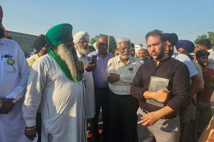 Read more about the article समाप्ति तक 5 से अधिक व्यक्तियों की सार्वजनिक बैठक पर पाबंदी