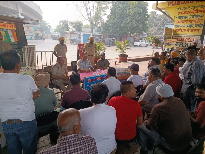 Read more about the article भ्रष्टाचार को जड़ से खत्म करने के लिए विजिलेंस ब्यूरो ने साथ देने की अपील की 