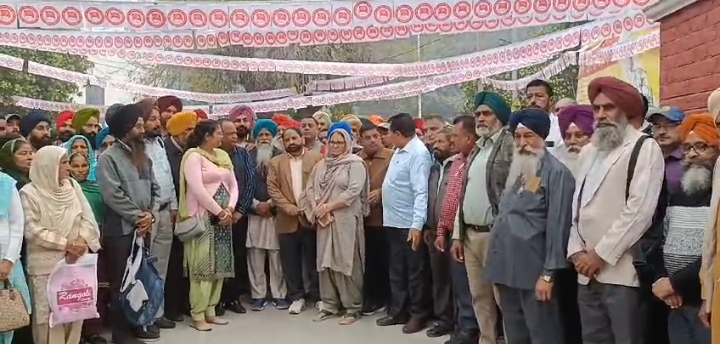 Read more about the article ਪੀ ਡਬਲਯੂ ਡੀ ਫੀਲਡ ਐਂਡ ਵਰਕਸ਼ਾਪ ਵਰਕਰਜ਼ ਯੂਨੀਅਨ ਦਾ ਦੋ ਦਿਨਾ ਡੈਲੀਗੇਟ ਅਜਲਾਸ ਹੋਇਆ ਸ਼ੁਰੂ