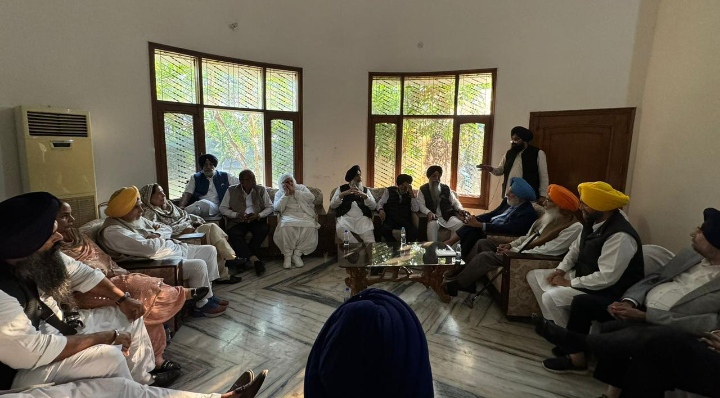 Read more about the article ਅਸਤੀਫ਼ਾ ਮਨਜ਼ੂਰ ਨਾ ਕਰਕੇ ਸ੍ਰੀ ਅਕਾਲ ਤਖ਼ਤ ਸਾਹਿਬ ਨੂੰ ਚੁਣੌਤੀ ਦੇਣ ਬਰਾਬਰ : ਜਥੇਦਾਰ ਵਡਾਲਾ