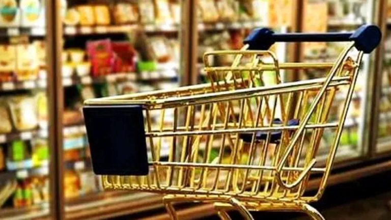 Read more about the article खाने की चीजों से अधिक यहां पर खर्च कर रहा इंडिया