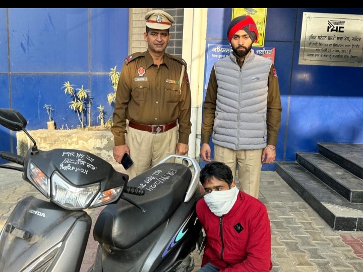 Read more about the article शराब के साथ एक आरोपी को गिरफ्तार कर अवैध शराब तस्करी पर अंकुश लगाने में महत्वपूर्ण