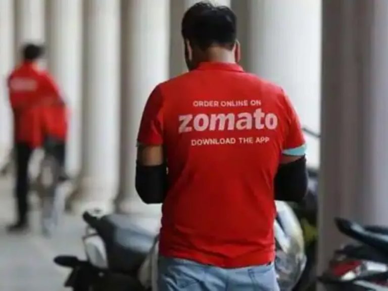 Read more about the article खाने के शौकीन शख्स ने साल में कुल 5 लाख का खाना खा लिया