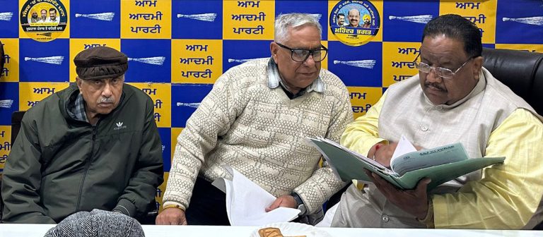 Read more about the article ਗਊ ਧਨ ਸਬੰਧੀ ਐਨਜੀਓ ਅੱਜ ਕੀ ਪੁਕਾਰ ਨਾਲ ਵਿਚਾਰ ਵਟਾਂਦਰ