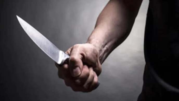 Read more about the article बेटी की चाकू से काटी अंगुलियां