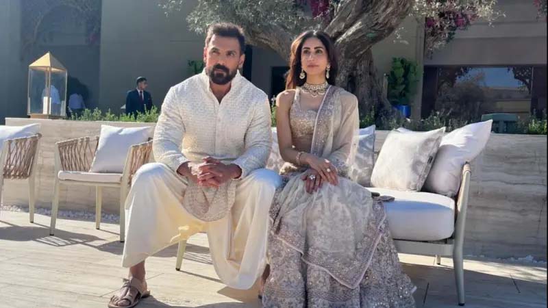 You are currently viewing बिपाशा बसु से ज्यादा हसीन जॉन अब्राहम की NRI पत्नी