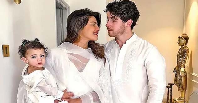 Read more about the article प्रियंका चोपड़ा को मजबूरी में करनी पड़ी थी सरोगेसी, इसलिए नहीं हो पाई थीं प्रेग्नेंट, खुला ये बड़ा राज