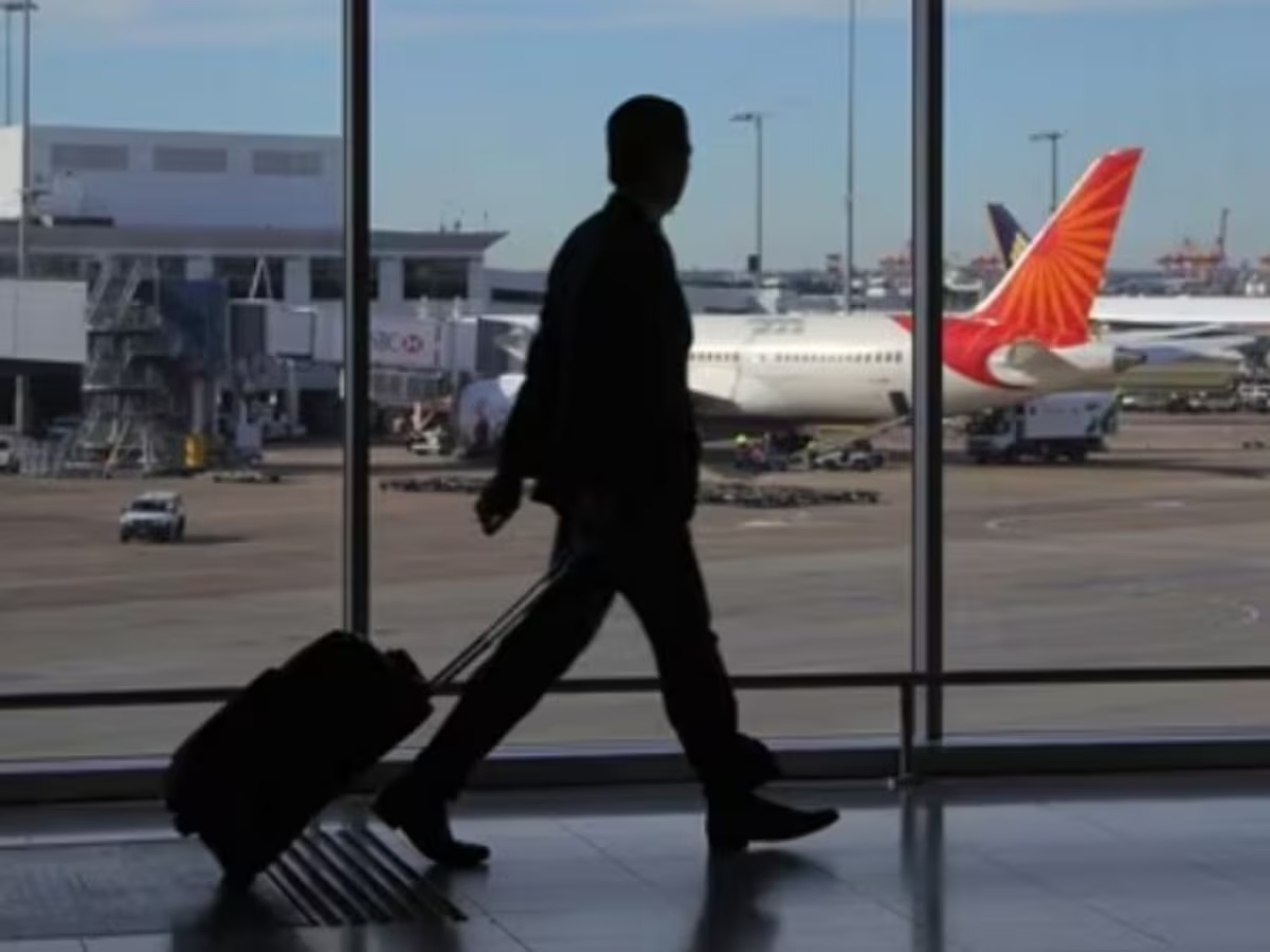 Read more about the article भारत छोड़ दो यही सही समय; स्टार्ट-अप फाउंडर की भारतीयों को सलाह;