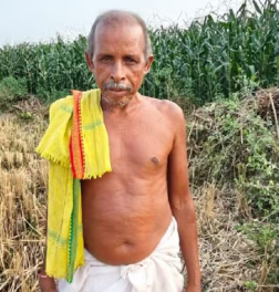 Read more about the article ਪਤਨੀ ਤੰਗ ਆ ਕੇ ਚਲੀ ਗਈ 50 ਸਾਲਾਂ ਤੋਂ ਕਮੀਜ਼ ਨਹੀਂ ਪਾਈ