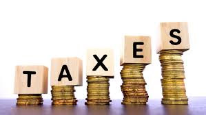 Read more about the article इनकम टैक्स भरने और रिटर्न फाइल करने से पहले आप कुछ फायदे लेते