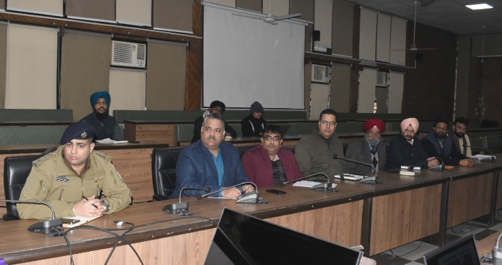 Read more about the article ਪਾਰਕ ਨੂੰ ਸਪੋਰਟਸ ਹੱਬ ਦੇ ਨਾਲ-ਨਾਲ ਸ਼ਹਿਰ ’ਚ ਖਿੱਚ ਦੇ ਕੇਂਦਰ ਵਜੋਂ ਵਿਕਸਿਤ ਕਰਨ ’ਤੇ ਦਿੱਤਾ ਜ਼ੋਰ