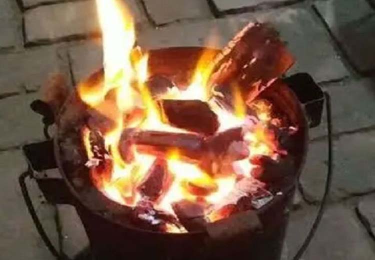 Read more about the article ਧੂੰਏਂ ਨਾਲ ਦਮ ਘੁੱਟਣ ਕਾਰਨ ਦੋ ਨੌਜਵਾਨਾਂ ਦੀ ਮੌਤ