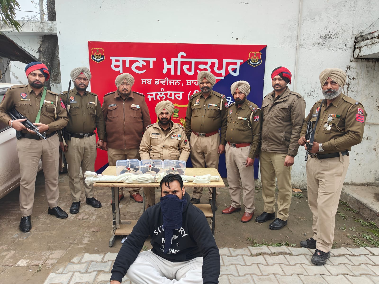 You are currently viewing ਅੰਤਰਰਾਜੀ ਗੈਂਗਸਟਰ ਗੁਰਵਿੰਦਰ ਸਿੰਘ ਰੌਕੀ ਗ੍ਰਿਫ਼ਤਾਰ