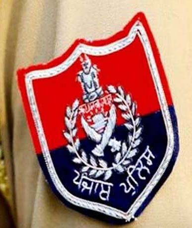 Read more about the article ਪੁਲਿਸ ਪਾਰਟੀ ‘ਤੇ ਕੀਤਾ ਜਾਨਲੇਵਾ ਹਮਲਾ, ਮੁਲਾਜ਼ਮਾਂ ਦੀਆਂ ਪਾੜੀਆਂ ਵਰਦੀਆਂ