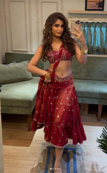 Read more about the article रवीना टंडन की बेटी का डांस देख झूम उठे फैन्स