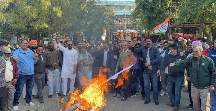 Read more about the article ਮੋਦੀ ਟਰੰਪ ਦੀ ਯਾਰੀ, ਹਿੰਦੁਸਤਾਨੀਆਂ ਉਪਰ ਪੈ ਗਈ ਭਾਰੀ : ਰਜਿੰਦਰ ਬੇਰੀ 