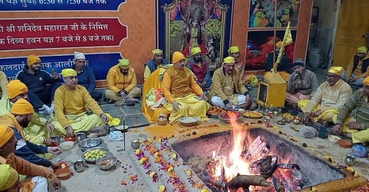 Read more about the article कर्महीन व्यक्ति के लिये इस जगत में कुछ भी नहीं: नवजीत भारद्वाज