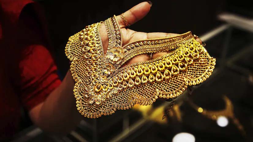 You are currently viewing सोना-चांदी की कीमतों में फिर उछाल