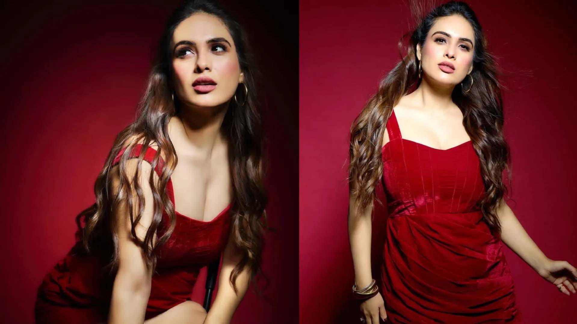 You are currently viewing नेहा मलिक की नई तस्वीरें सोशल मीडिया पर धमाल मचा रही हैं,