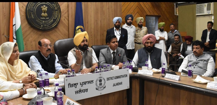 Read more about the article ਕੈਬਨਿਟ ਮੰਤਰੀ ਵਲੋਂ ਸਾਂਝੇ ਯਤਨਾਂ ਨਾਲ ਨਸ਼ਿਆਂ ਦੀ ਲਾਹਨਤ ਨੂੰ ਖ਼ਤਮ ਕਰਨ ਦਾ ਸੱਦਾ