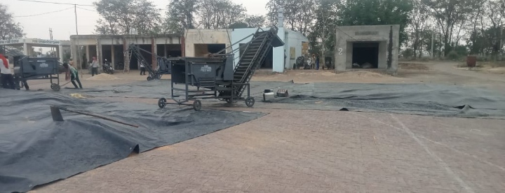 Read more about the article डिप्टी कमिश्नर ने मंडियों में तिरपाल के उचित प्रबंध करने के दिए निर्देश