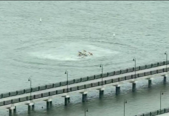 Read more about the article ਅਮਰੀਕਾ ’ਚ ਹਡਸਨ ਨਦੀ ਵਿੱਚ ਡਿੱਗਿਆ ਹੈਲੀਕਾਪਟਰ, 6 ਲੋਕਾਂ ਦੀ ਮੌਤ