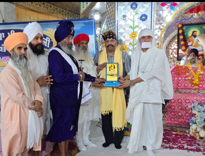 Read more about the article ਬਾਬਾ ਪ੍ਰੀਤਮ ਦਾਸ ਜੀ ਮਹਾਰਾਜ ਜੀ ਦੀ ਸਲਾਨਾ ਬਰਸੀ ਮਨਾਈ ਗਈ