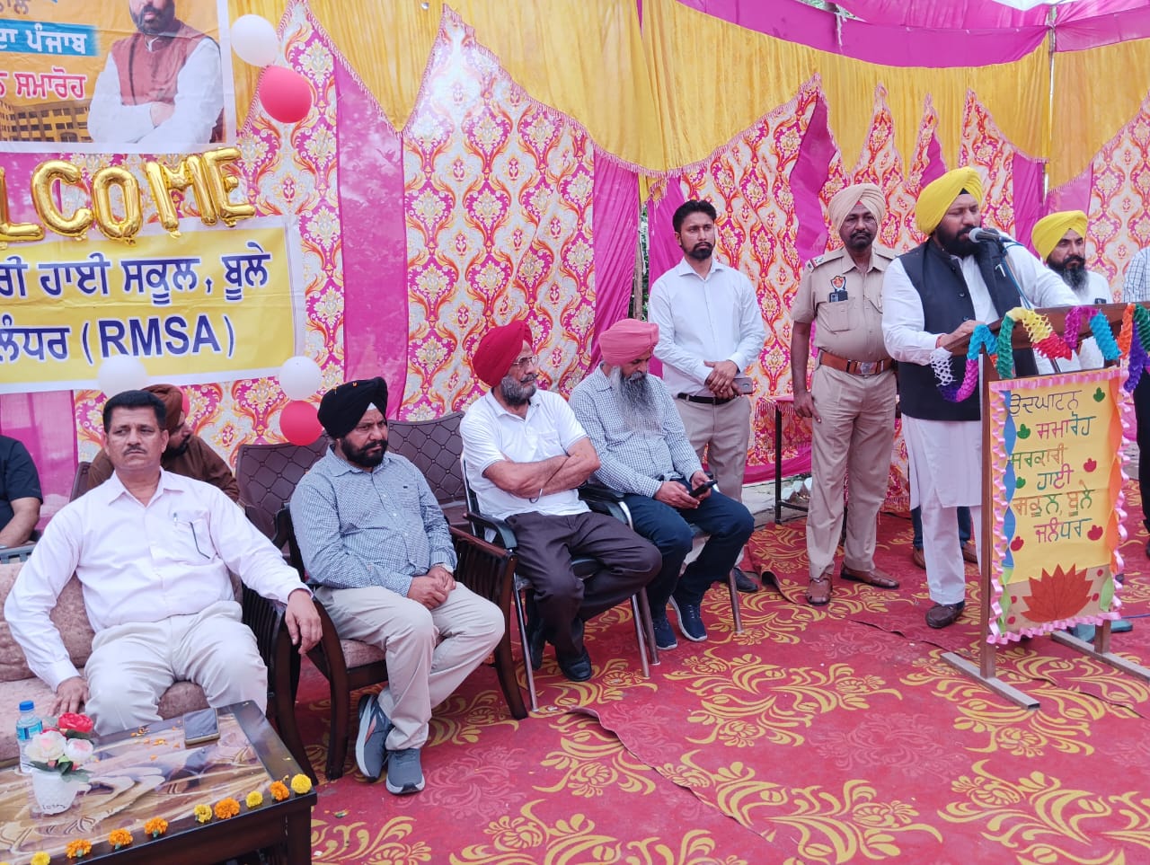 You are currently viewing ਪੰਜਾਬ ਸਿੱਖਿਆ ਕ੍ਰਾਂਤੀ : ਜ਼ਿਲ੍ਹੇ ਦੇ 18 ਸਰਕਾਰੀ ਸਕੂਲਾਂ ’ਚ 1.25 ਕਰੋੜ ਦੀ ਲਾਗਤ ਵਾਲੇ ਵਿਕਾਸ ਕਾਰਜ ਸਮਰਪਿਤ