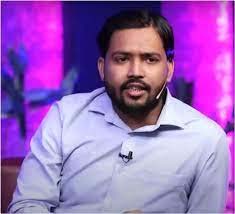 Read more about the article ट्यूबर और शिक्षक खान सर ने चुपचाप सादगी से शादी कर ली